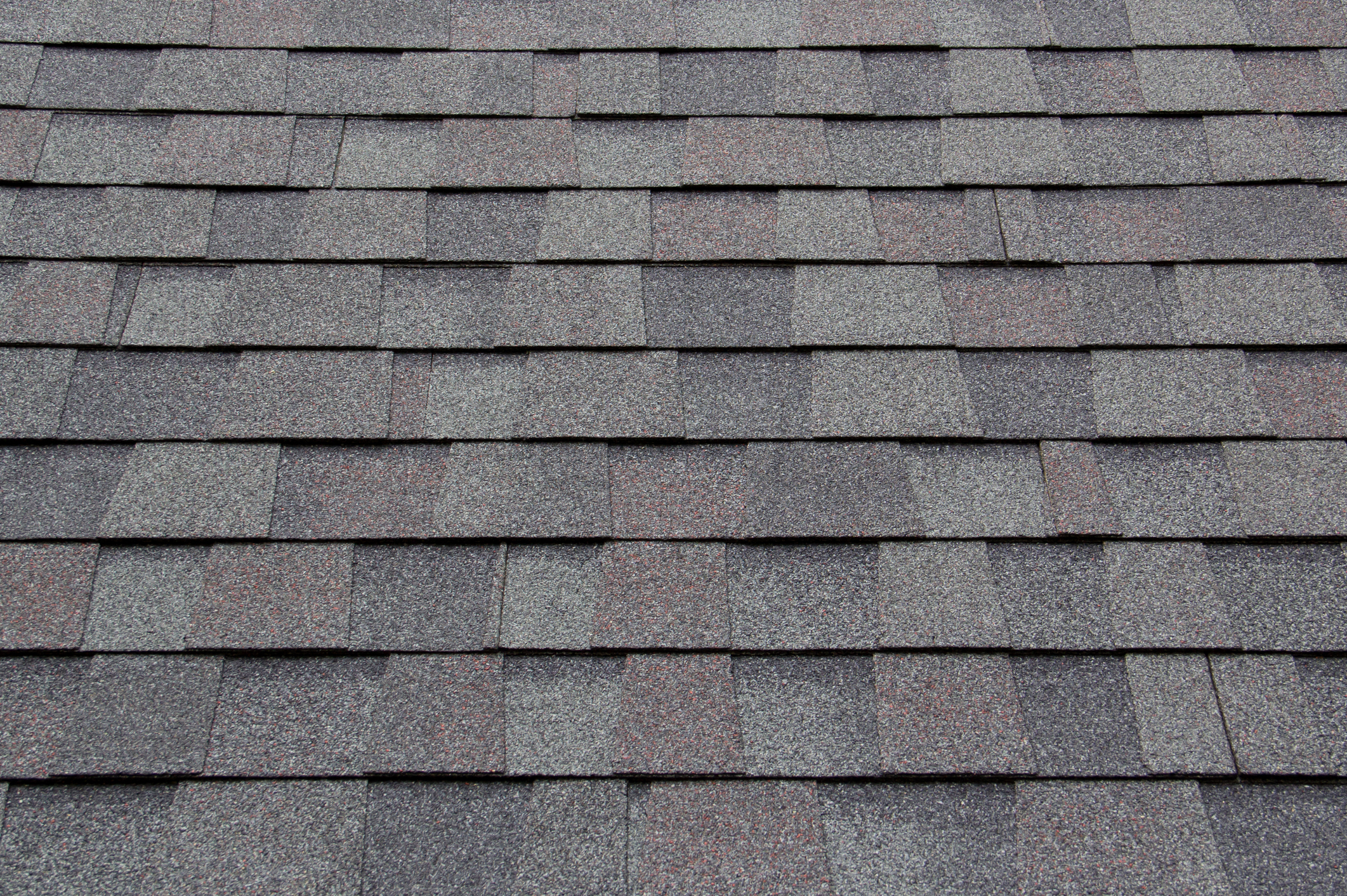 When it comes to shingle replacement in the greater Lexington area, contact Thomas Quality Construction.